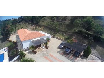 Casa en Venta La Hacienda en Arjona
