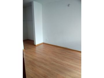 SE VENDE HERMOSO APARTAMENTO ALBORADA REAL 1