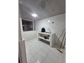 CASA EN VENTA, DELICIAS, EXCELENTE UBICACION