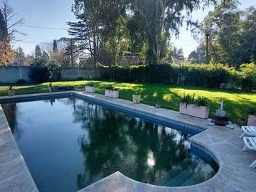 VENTA CASA QUINTA CON PILETA, JOSÉ C. PAZ