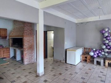 VENTA CASA QUINTA CON PILETA, JOSÉ C. PAZ