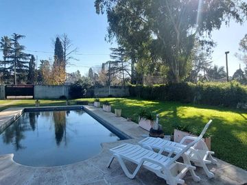 VENTA CASA QUINTA CON PILETA, JOSÉ C. PAZ