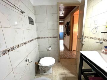 Casa 3 ambs. con cochera. Parque. NUEVO VALOR!!!!!