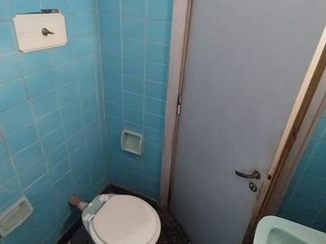 Venta 2 Casas con Local Oportunidad en Avellaneda