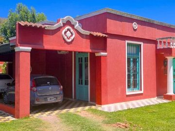 VENTA CASA PILETA QUINCHO GARAGE EN GRAL LAS HERAS