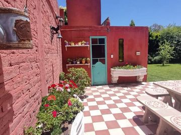 VENTA CASA PILETA QUINCHO GARAGE EN GRAL LAS HERAS