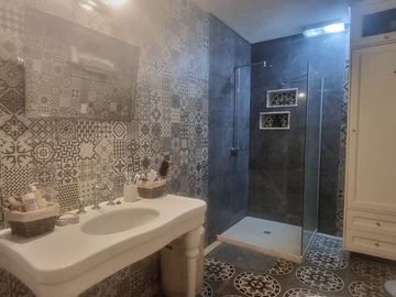 VENTA CASA PILETA QUINCHO GARAGE EN GRAL LAS HERAS