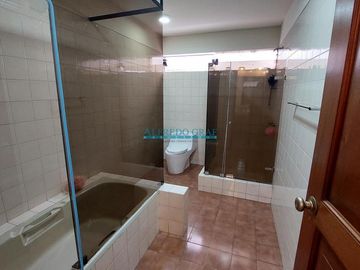 Casas Venta CAL. 20 - SAN ISIDRO