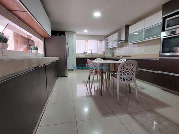 Casas Venta CAL. 20 - SAN ISIDRO
