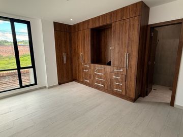 Departamento - Cumbayá