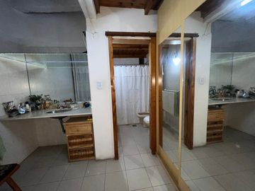 Casa PH en venta en Loma Hermosa