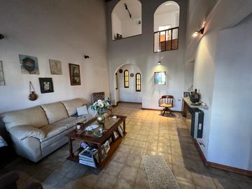 Casa PH en venta en Loma Hermosa