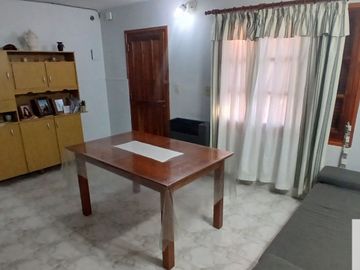 Casa en venta de 2 dormitorios c/ cochera en 9 de Julio