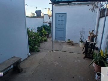 Casa en venta de 2 dormitorios c/ cochera en 9 de Julio