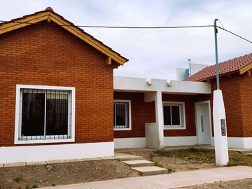 CASA EN VENTA BARRIO NATANIA 73 GUTIERREZ MAIPU