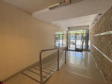 Venta Depto 4 Amb Barracas Balcón Montes de Oca