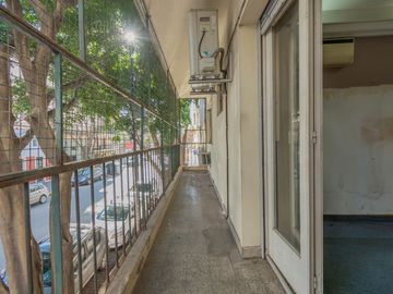 DEPTO EN VENTA 3 AMB VILLA CRESPO BALCÓN APTO CRED