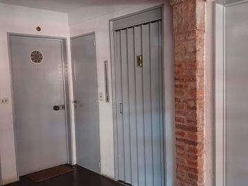 VENTA DE DEPTO 2 AMB C/COCHERA SAN ISIDRO