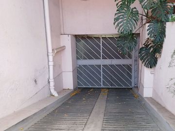 VENTA DE DEPTO 2 AMB C/COCHERA SAN ISIDRO