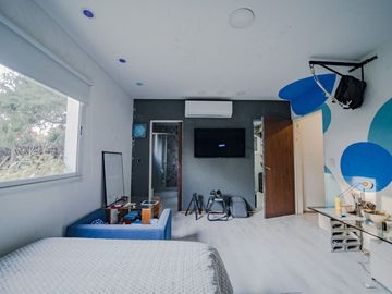 VENTA CASA 5 AMBIENTES-PILAR-PERMUTA