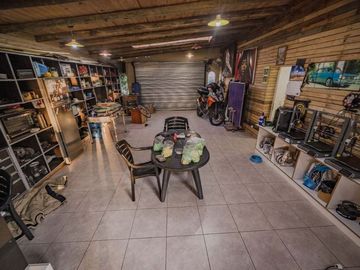 VENTA CASA 5 AMBIENTES-PILAR-PERMUTA
