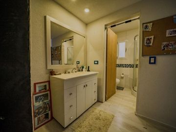 VENTA CASA 5 AMBIENTES-PILAR-PERMUTA