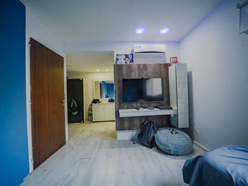 VENTA CASA 5 AMBIENTES-PILAR-PERMUTA