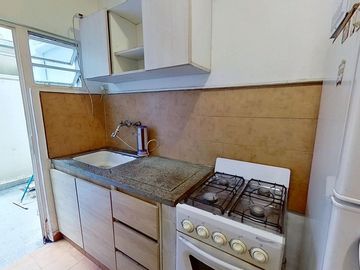 VENTA 2 AMB C/PATIO en CABALLITO
