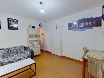 VENTA 2 AMB C/PATIO en CABALLITO