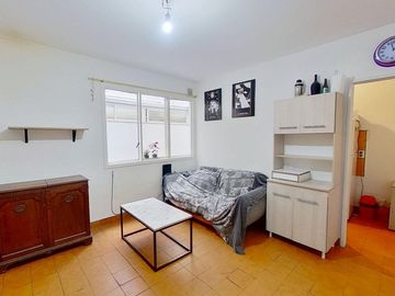 VENTA 2 AMB C/PATIO en CABALLITO