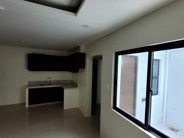 Brgy.Fortune Marikina For Sale 2 Storey Townhouse 3 Bedrooms near Champaca rg