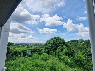 Antipolo For sale 2 Storey Townhouse 3 Bedrooms near St.Scholastica rg