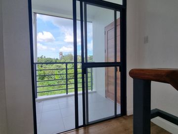 Antipolo For sale 2 Storey Townhouse 3 Bedrooms near St.Scholastica rg
