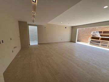 Casa en venta en La Calma Residencial