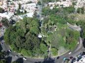 Departamento en venta 2 recamaras por Av Lazaro Cardenas y Parque Liberacion