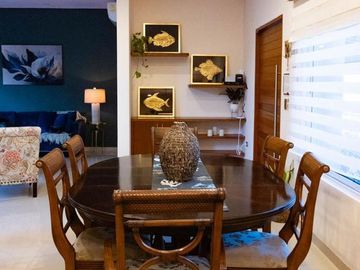 CASA EN VENTA POR AV COLEGIOS