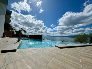 Departamento exclusivo, con vista al lago