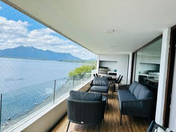 Departamento exclusivo, con vista al lago