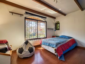 Acogedora y práctica casa en el plano de Santa maría