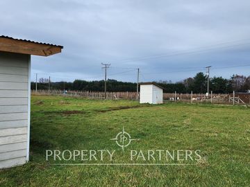 Casa nueva en media hectárea
