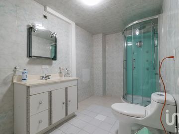 Casa en Venta en Fuentes de Aragón, Ecatepec