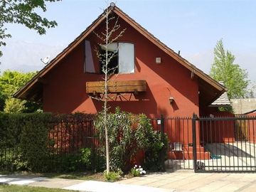 Casa en Venta en Casagrande - Peñalolén