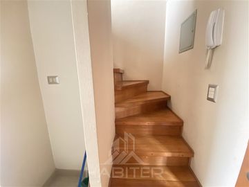 Departamento en Venta en COD38943 Departamento Duplex en Av. Alemania