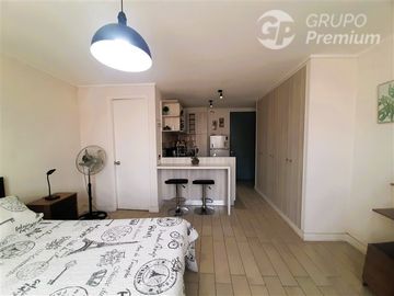 Departamento en Venta en COMPANIA DE JESUS, FRENTE AL METRO SANTA ANA