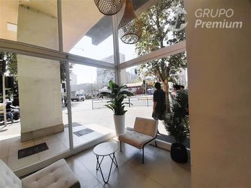 Departamento en Venta en COMPANIA DE JESUS, FRENTE AL METRO SANTA ANA