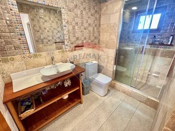 venta casa en condominio, Sto Domingo