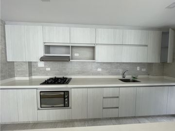Vendo apartamento en el sector del Trébol