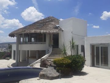 Casa en venta en Villas del Mesón, Querétaro