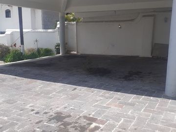 Casa en venta en Villas del Mesón, Querétaro