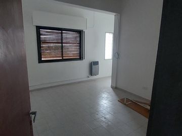 Departamento en  San Martin y Rodhe primer piso
